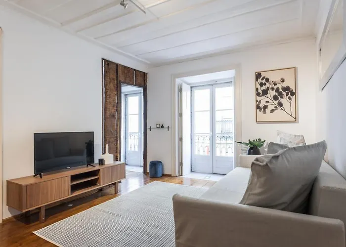Apartment Living Bairro Alto Ii *