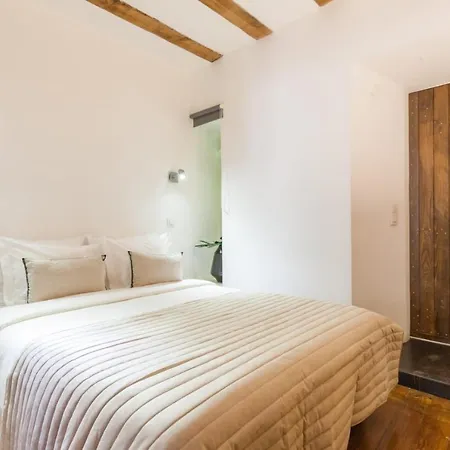 Living Bairro Alto Ii