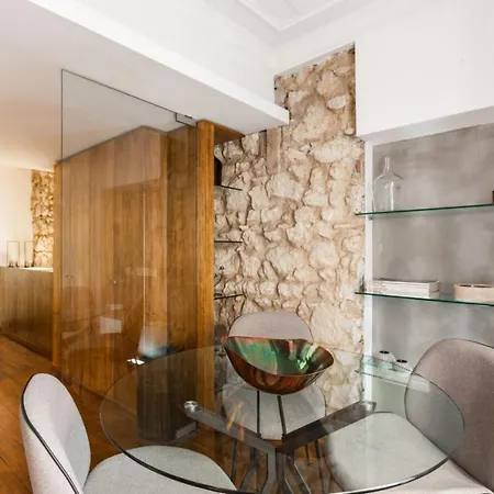 Living Bairro Alto Ii Apartment